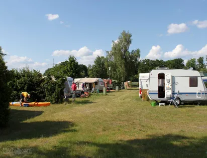 Camping-Paradies Grüner Jäger