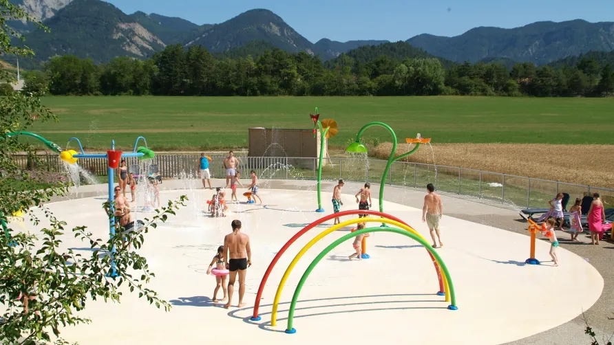 Camping L'Hirondelle France *****