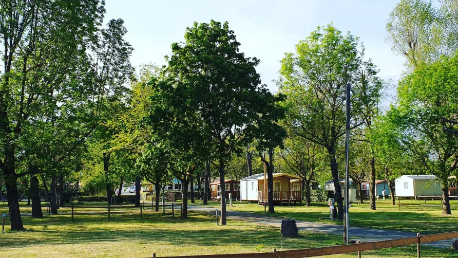 Camping le Verger de Jastres