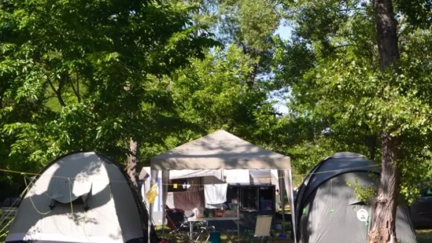 Camping les Peupliers
