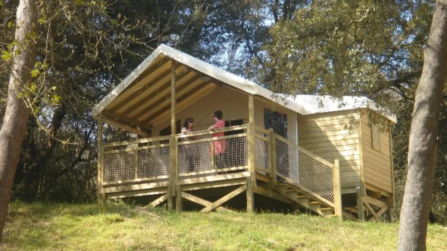 Camping Le Petit Rocher****