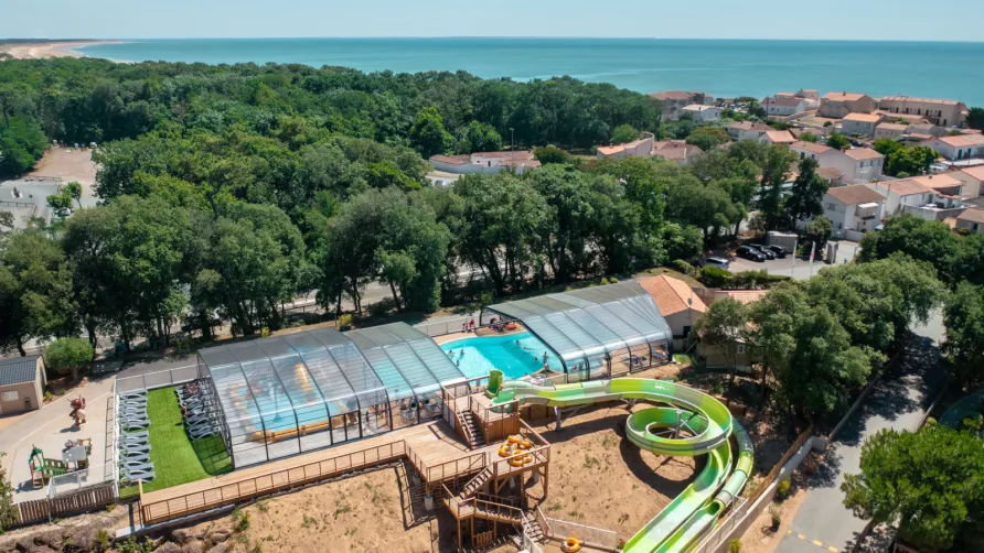 Camping Le Petit Rocher****