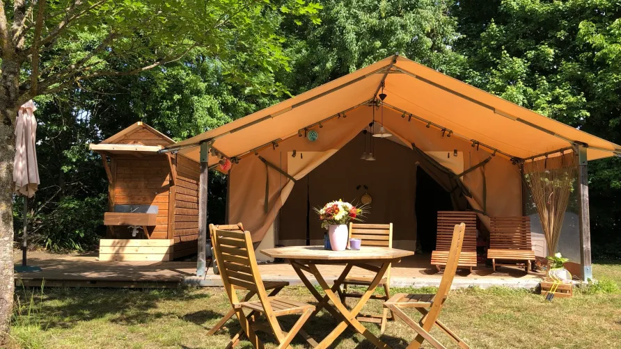 Camping **La Clé des Champs