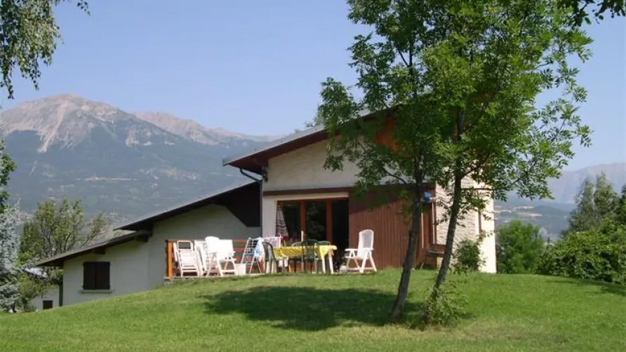 Camping Gîte Le Verger - Baratier 05