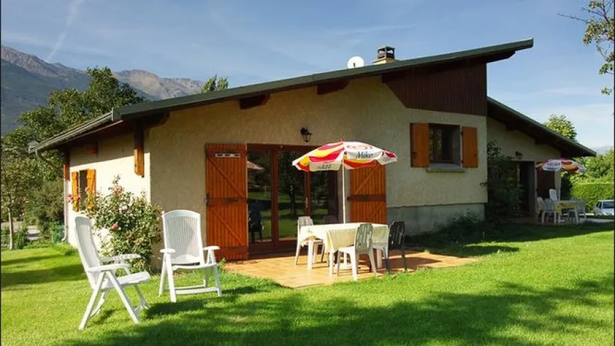 Camping Gîte Le Verger - Baratier 05