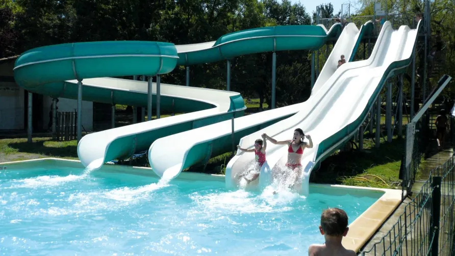 Camping LES REFLETS DU LAC