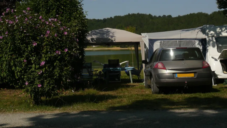 Camping LES REFLETS DU LAC