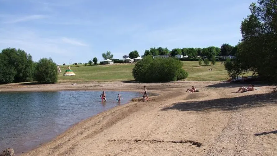Camping PARC DU CHAROUZECH