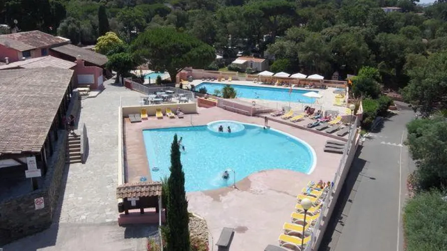 PARC SAINT JAMES GASSIN