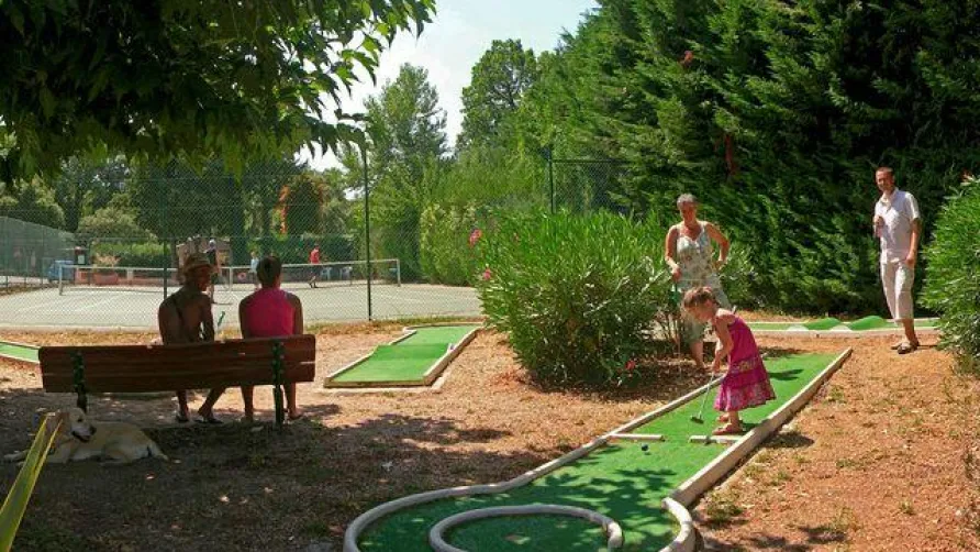 PARC SAINT JAMES GASSIN