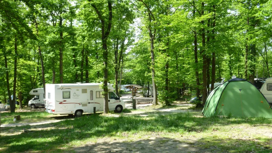 Huttopia Versailles