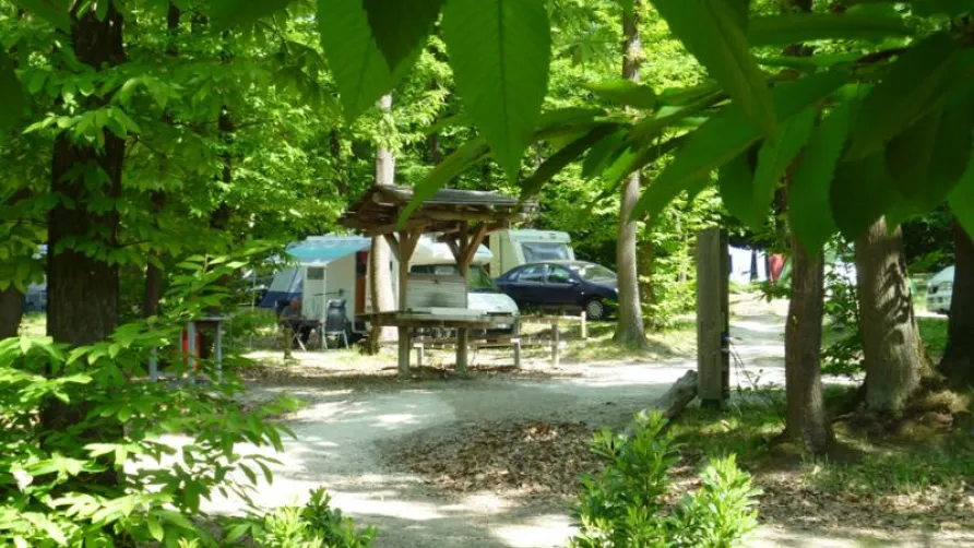 Huttopia Versailles