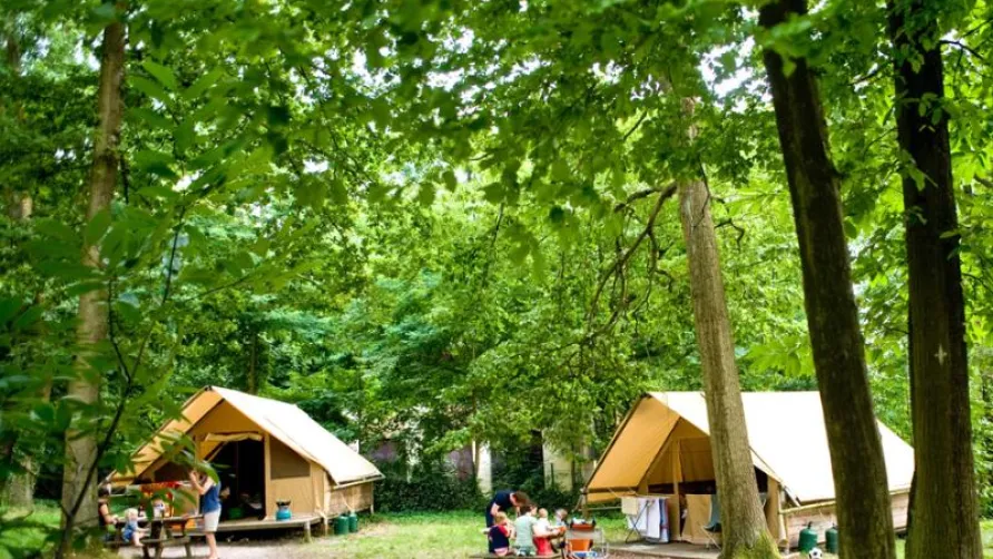 Huttopia Versailles