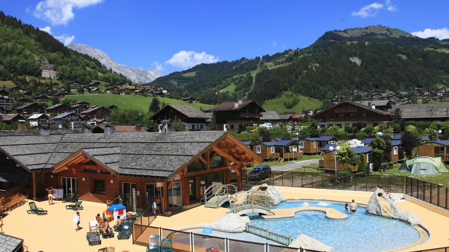 L'Escale Village