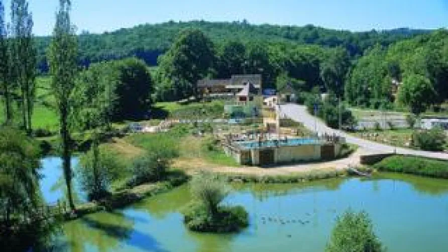 Camping Homair - Le Val d'Ussel