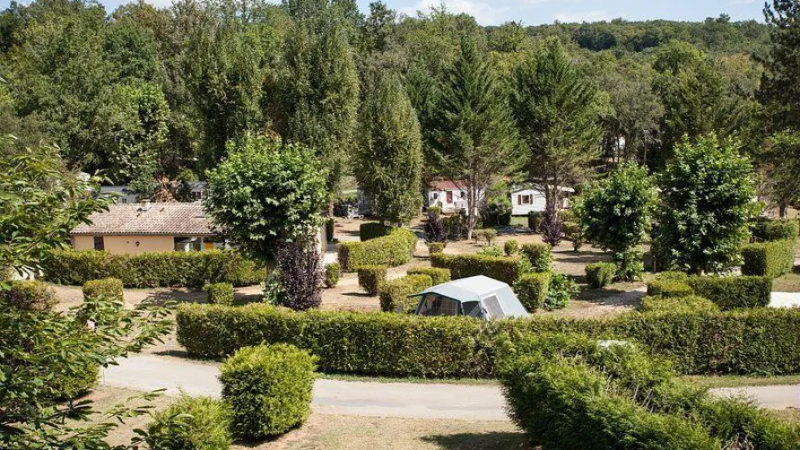 Camping Homair - Le Val d'Ussel