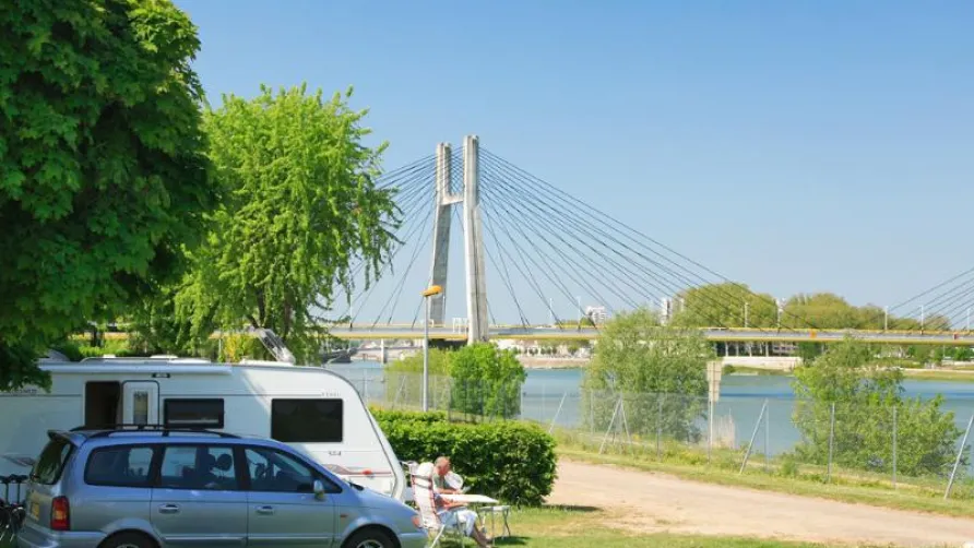 Camping du Pont de Bourgogne
