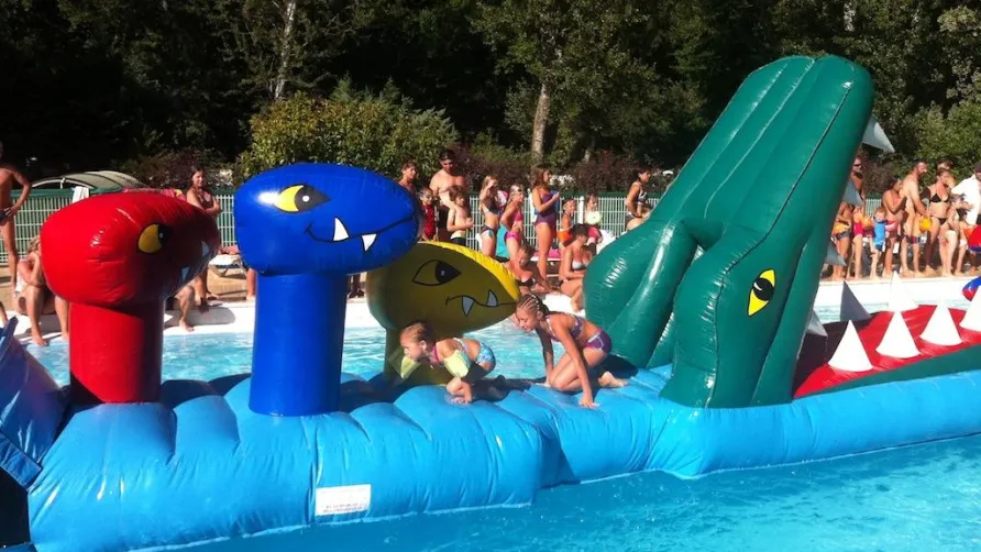 Camping Paradis Domaine de Gaujac