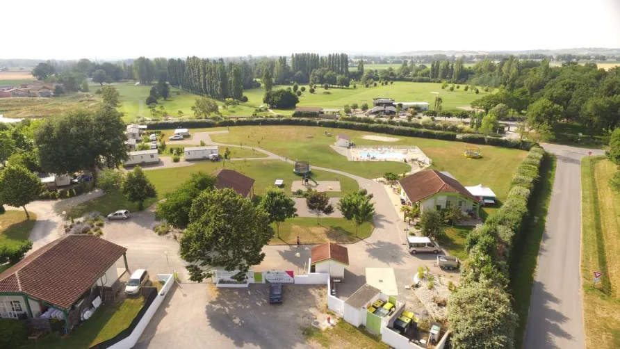 Camping Les Pommiers SAS BEBECHE