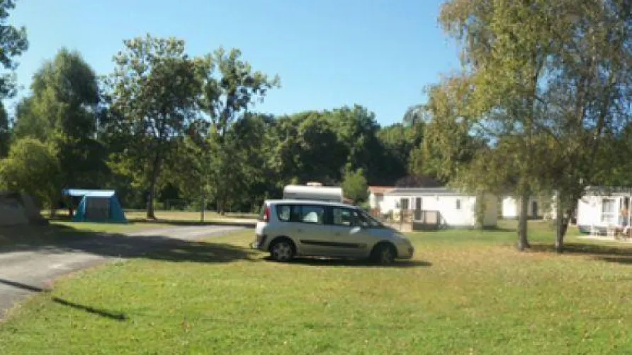 Camping Le Rivage Civraisien