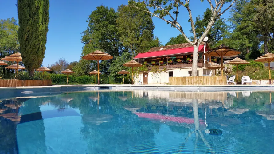 Camping LA TRUFFIERE à Saint Cirq Lapopie