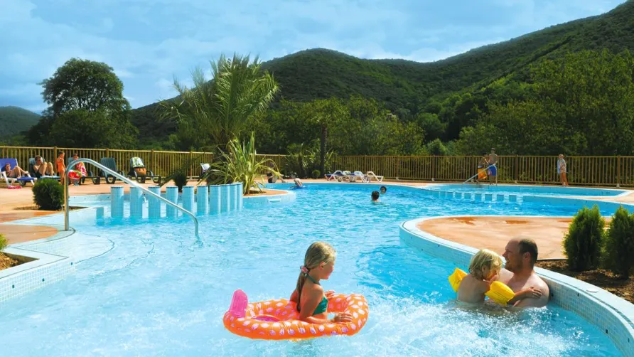 Camping Les Cerisiers du Jaur