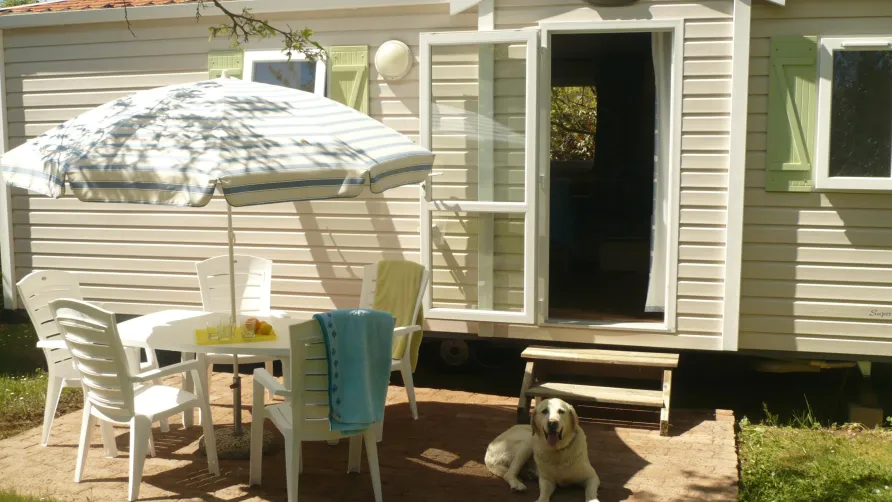 Camping LE CLOS DE LA LERE