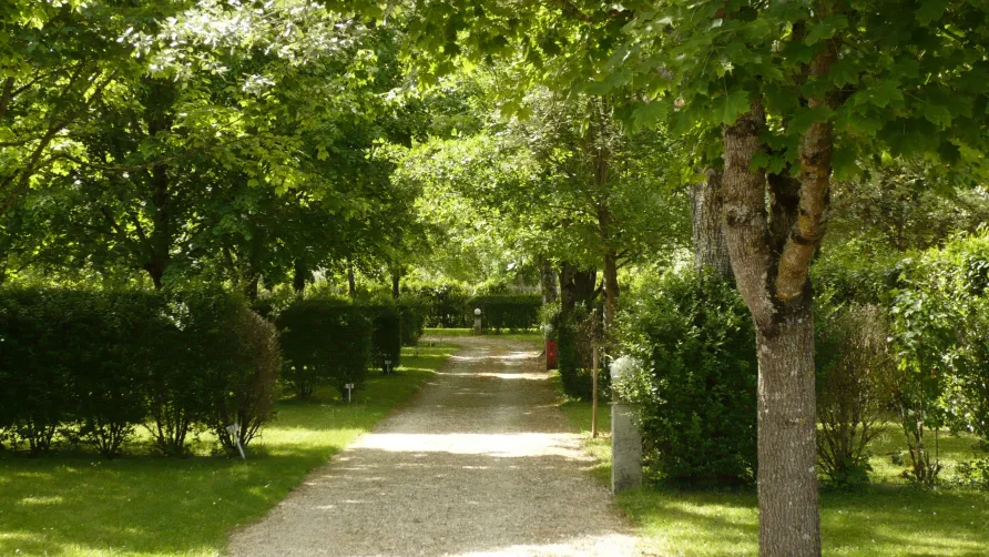 Camping LE CLOS DE LA LERE