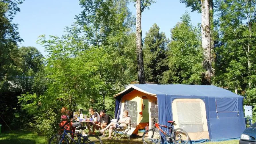 Camping Les Pêcheurs