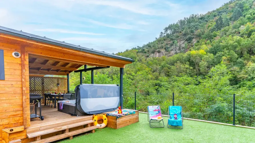 Clico Chic - Eyrieux Camping