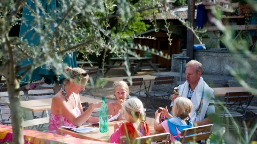 Camping Les Routes de Provence