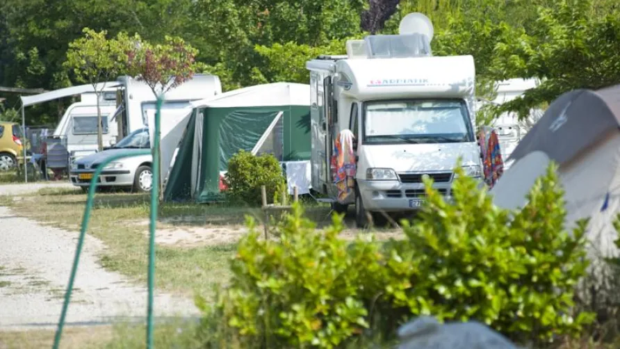 Camping Les Routes de Provence
