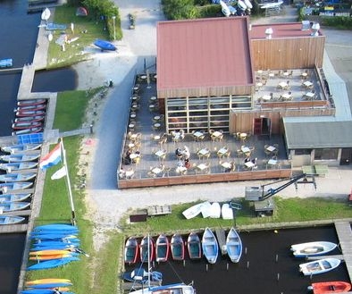 Watersportcamping Cnossen Leekstermeer