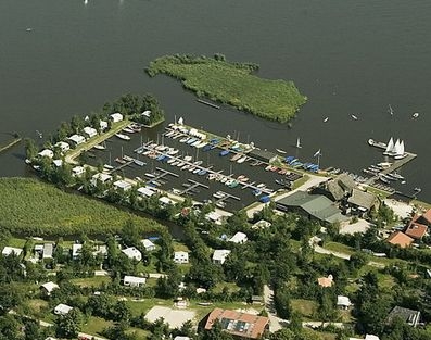 Watersportcamping Cnossen Leekstermeer