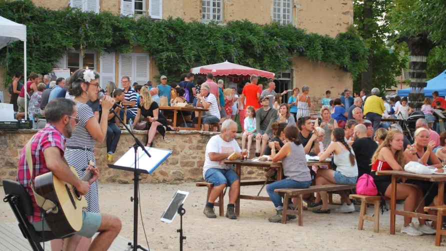Camping de Matour
