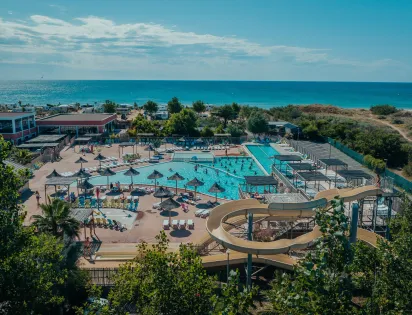 Les Méditerranées - Camping Beach Garden