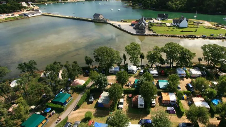 Flower Camping du Lac/