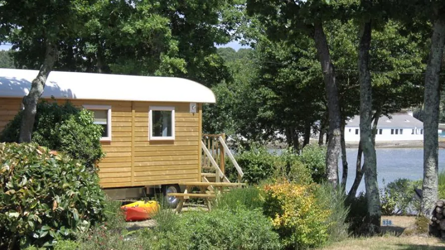 Flower Camping du Lac/
