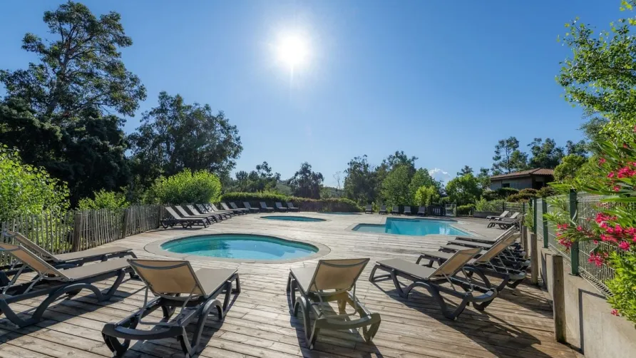Camping Sole Di Sari