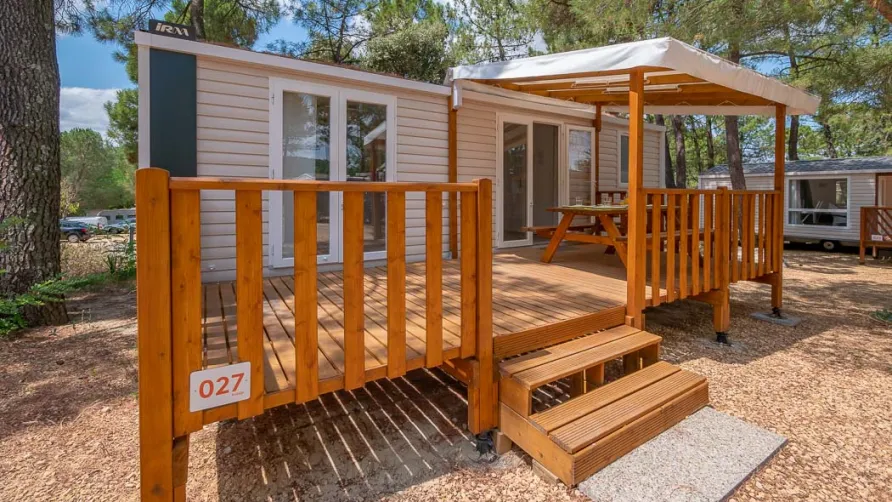 Camping La Pinède en Provence