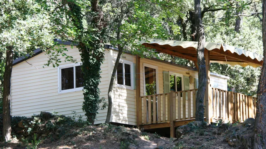 Camping La Pinède en Provence