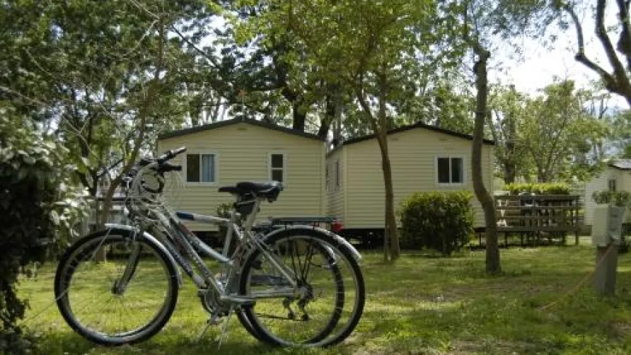 Camping Comanges