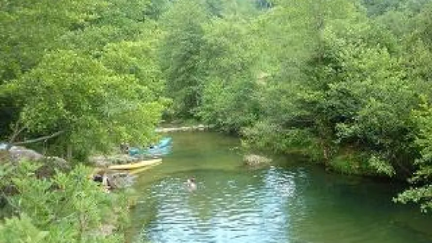 CAMPING LES CRUSES